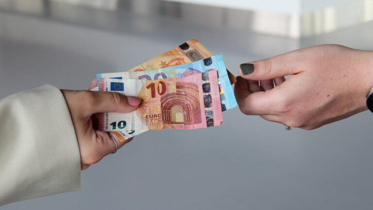Gebruikelijk loon bij meerdere bv’s